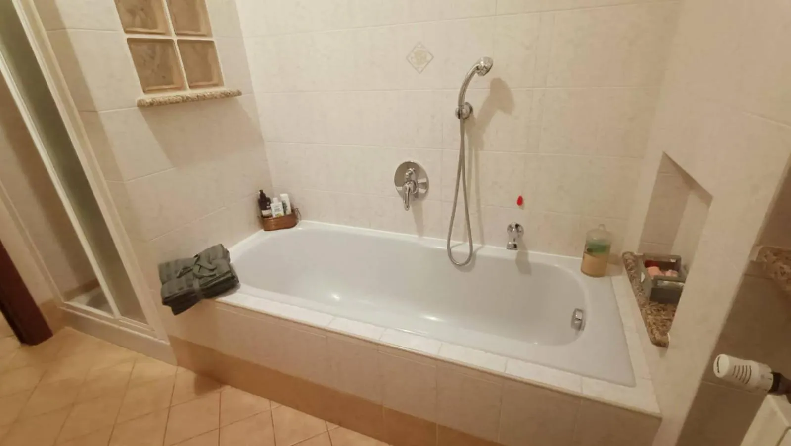 Casa Caterina Apartment Cisano Bergamasco Italy